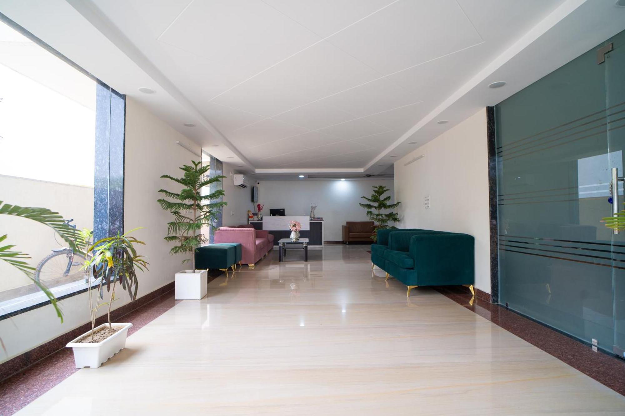 Aster Studio Sec-39 Gurgaon I Fully Furnished 2Bhk Εξωτερικό φωτογραφία