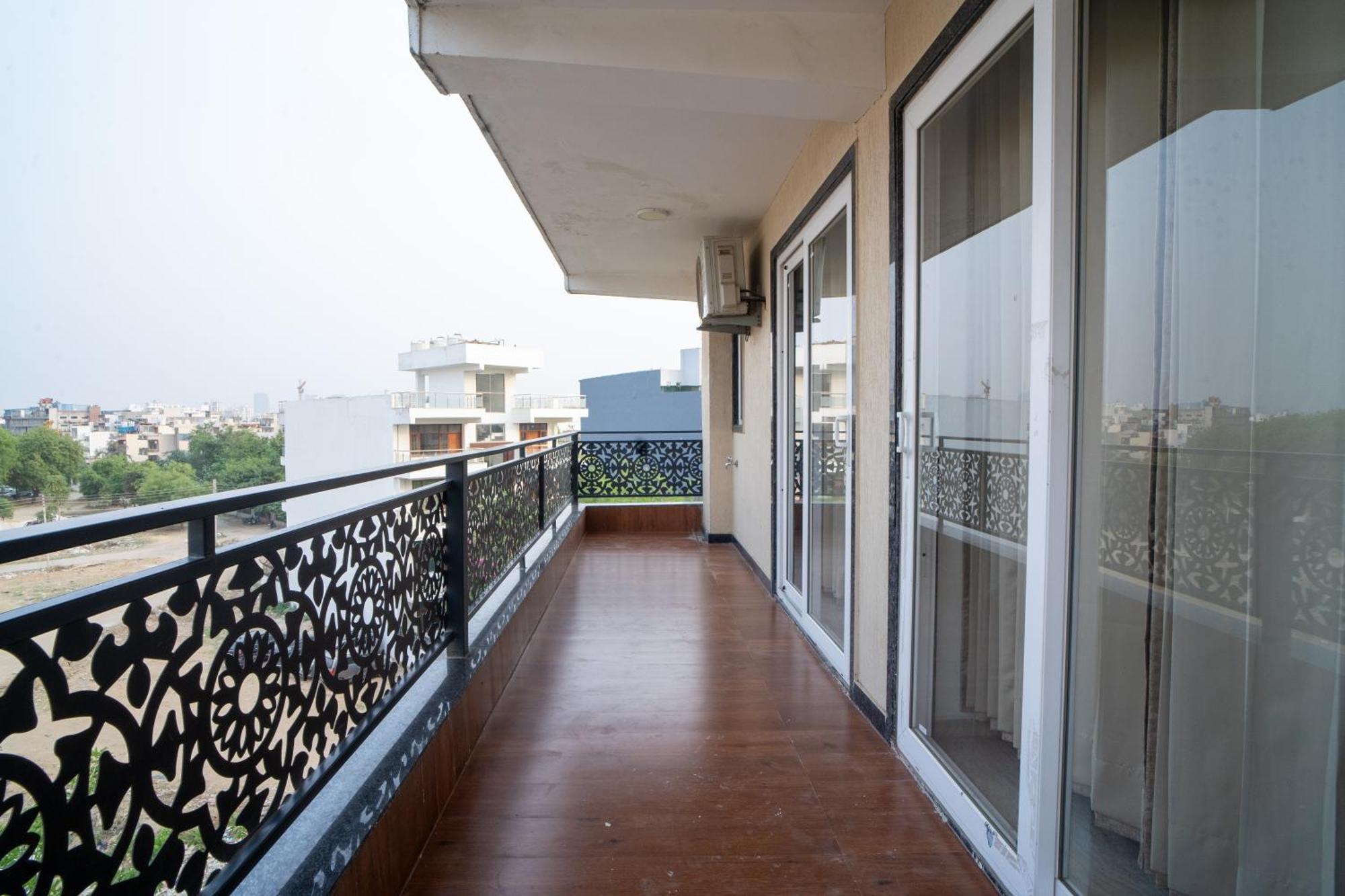 Aster Studio Sec-39 Gurgaon I Fully Furnished 2Bhk Εξωτερικό φωτογραφία